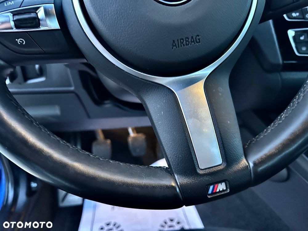 BMW Seria 2 218d M Sport - 10