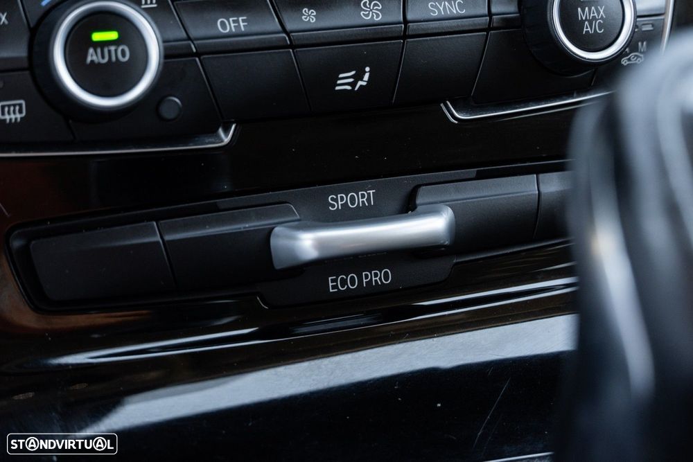 BMW 216 Gran Tourer d 7L Line Sport - 24