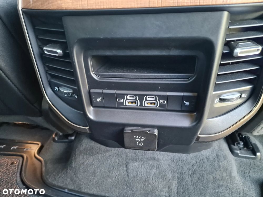 RAM 1500 Crew Cab Longhorn - 29