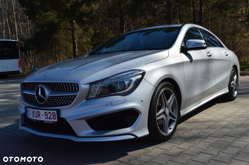 Mercedes-Benz CLA 200 AMG Line - 12