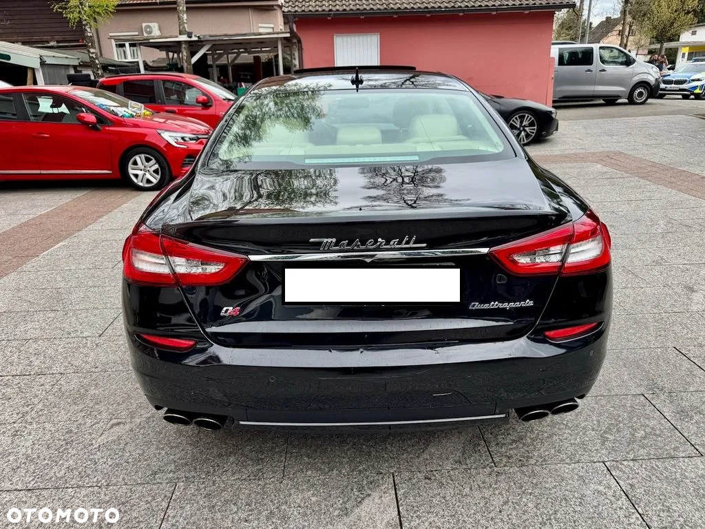 Maserati Quattroporte S - 3
