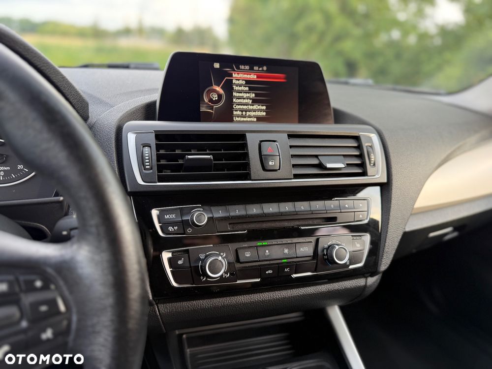 BMW Seria 1 118d - 16
