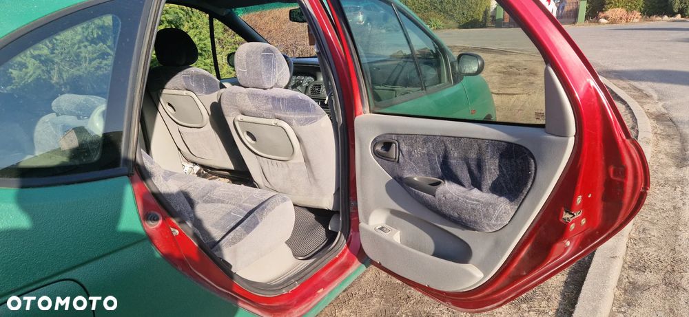 Renault Scenic 1.6 16V Privilege - 12