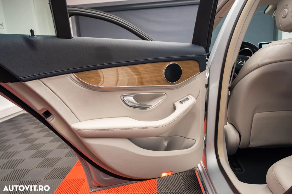 Mercedes-Benz C 200 7G-TRONIC - 26