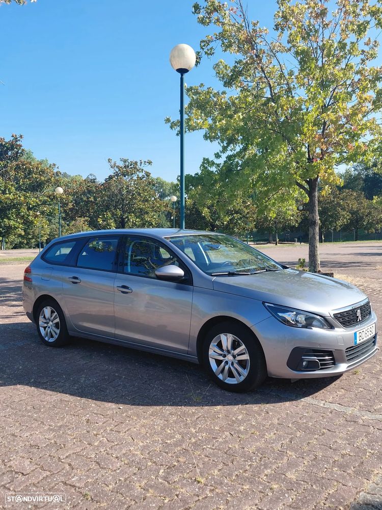 Peugeot 308 SW BlueHDi 130 EAT8 Allure - 6
