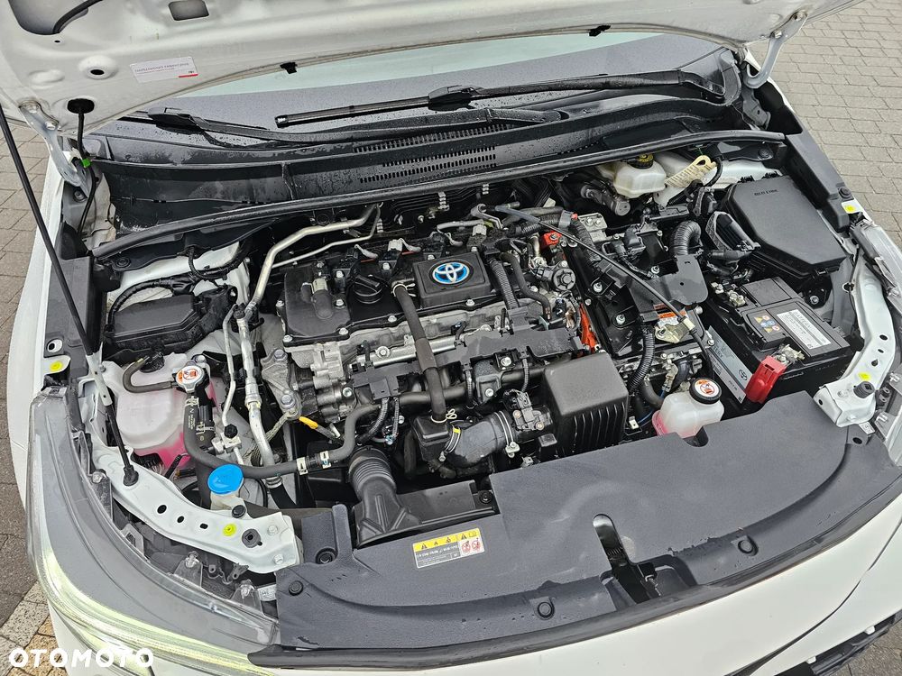 Toyota Corolla 1.8 Hybrid Style - 24