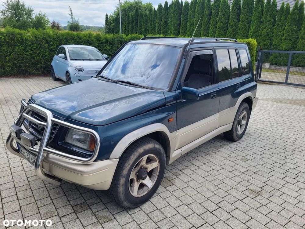 Suzuki Vitara - 1