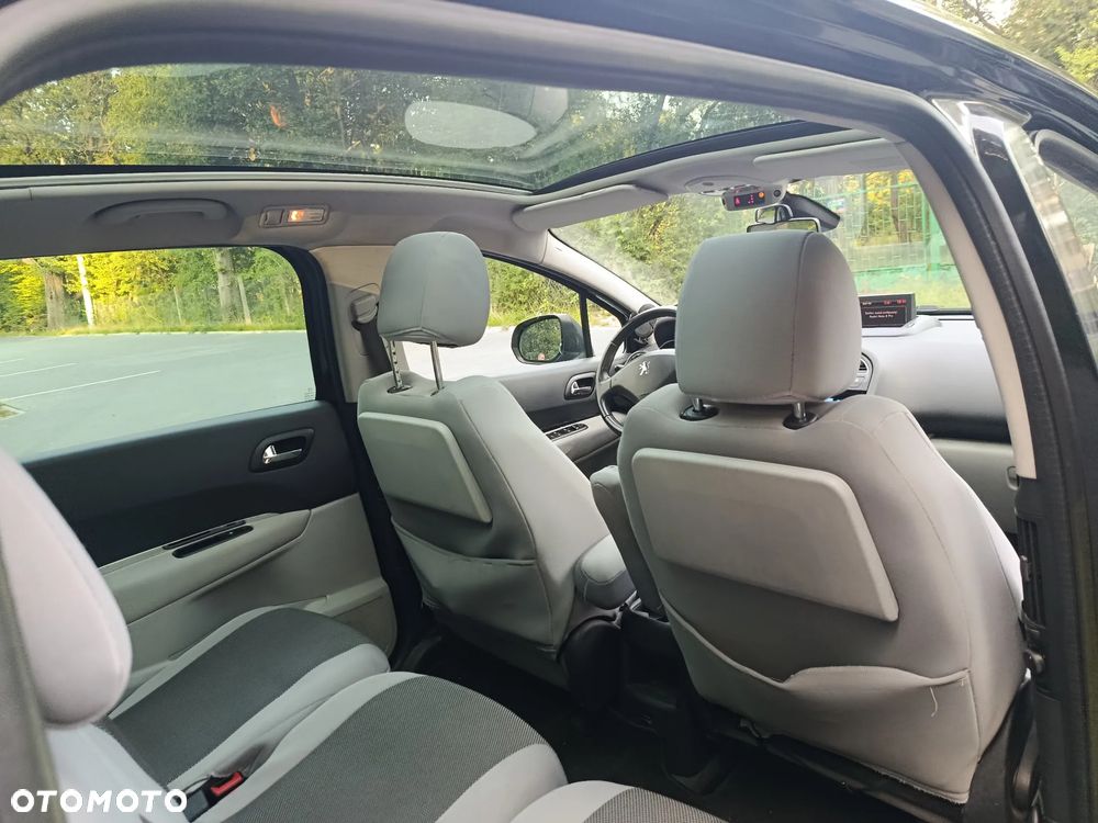 Peugeot 5008 2.0 HDi Premium - 15