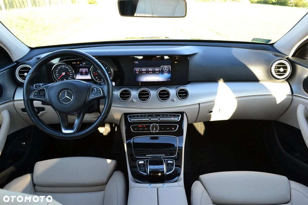 Mercedes-Benz Klasa E 200 d 9G-TRONIC Avantgarde - 33