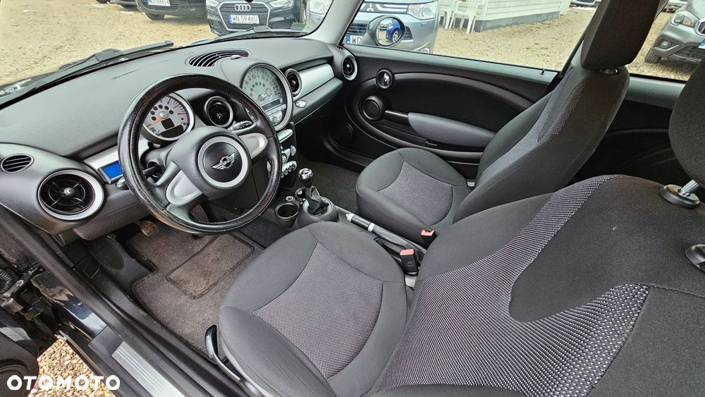 MINI Cooper 50 Camden - 7