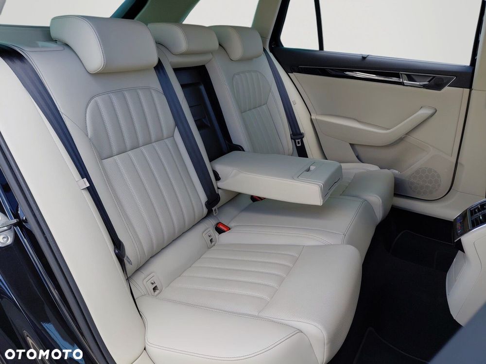 Skoda Superb 2.0 TSI 4x4 L&K DSG - 17