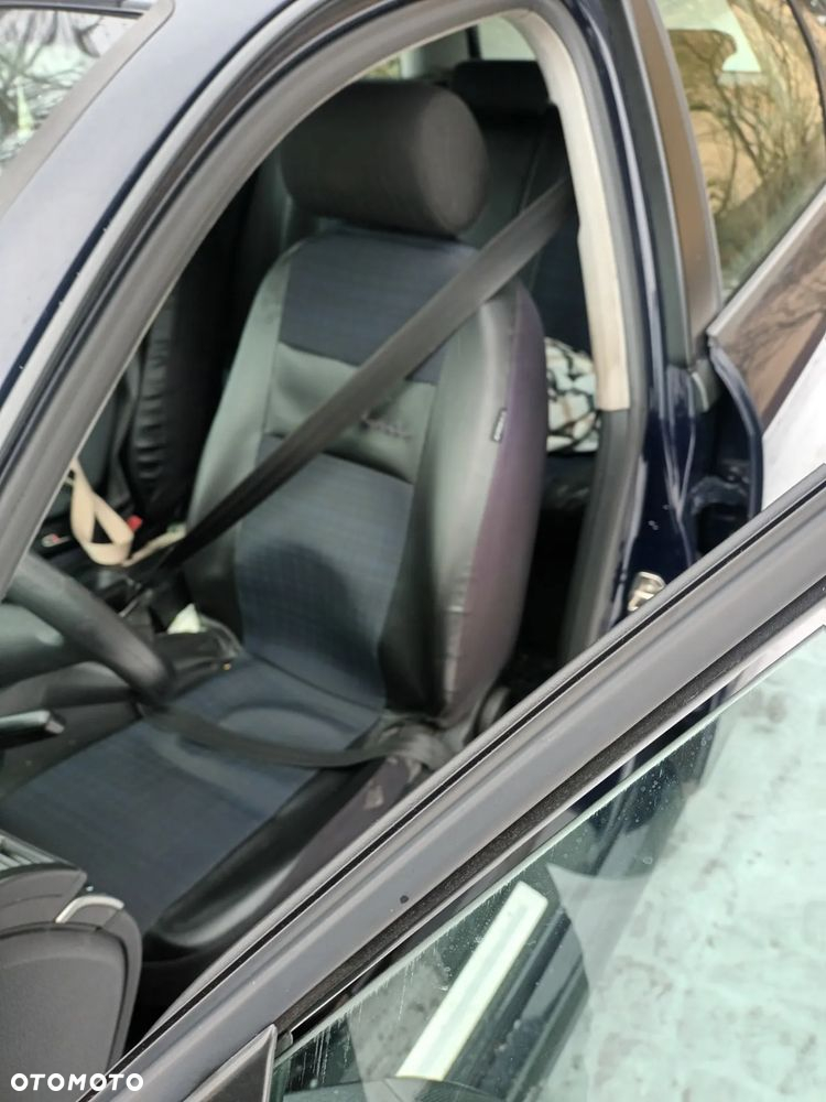 Audi A4 Avant 2.0 TDI Multitronic - 22
