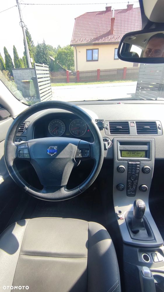 Volvo V50 1.8 - 10