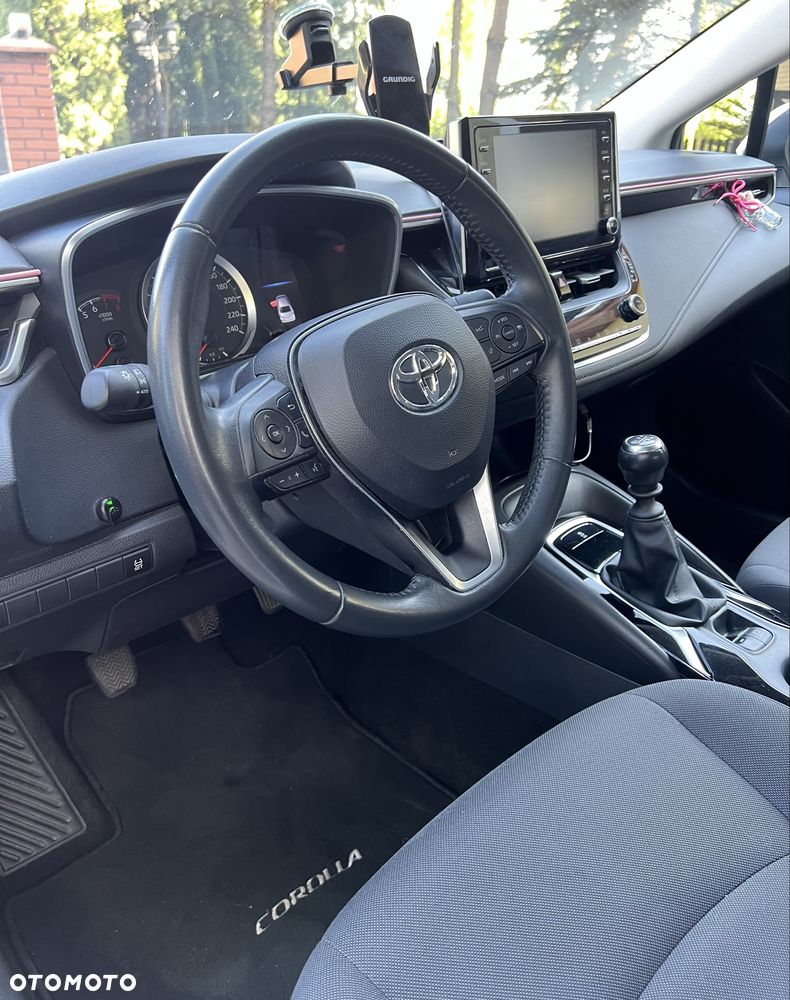 Toyota Corolla - 8