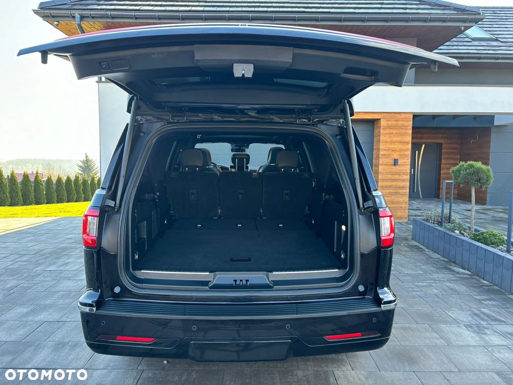 Lincoln Navigator - 8