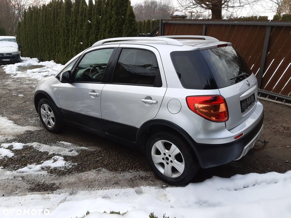 Fiat Sedici 1.6 16V 4x4 Luxury - 4