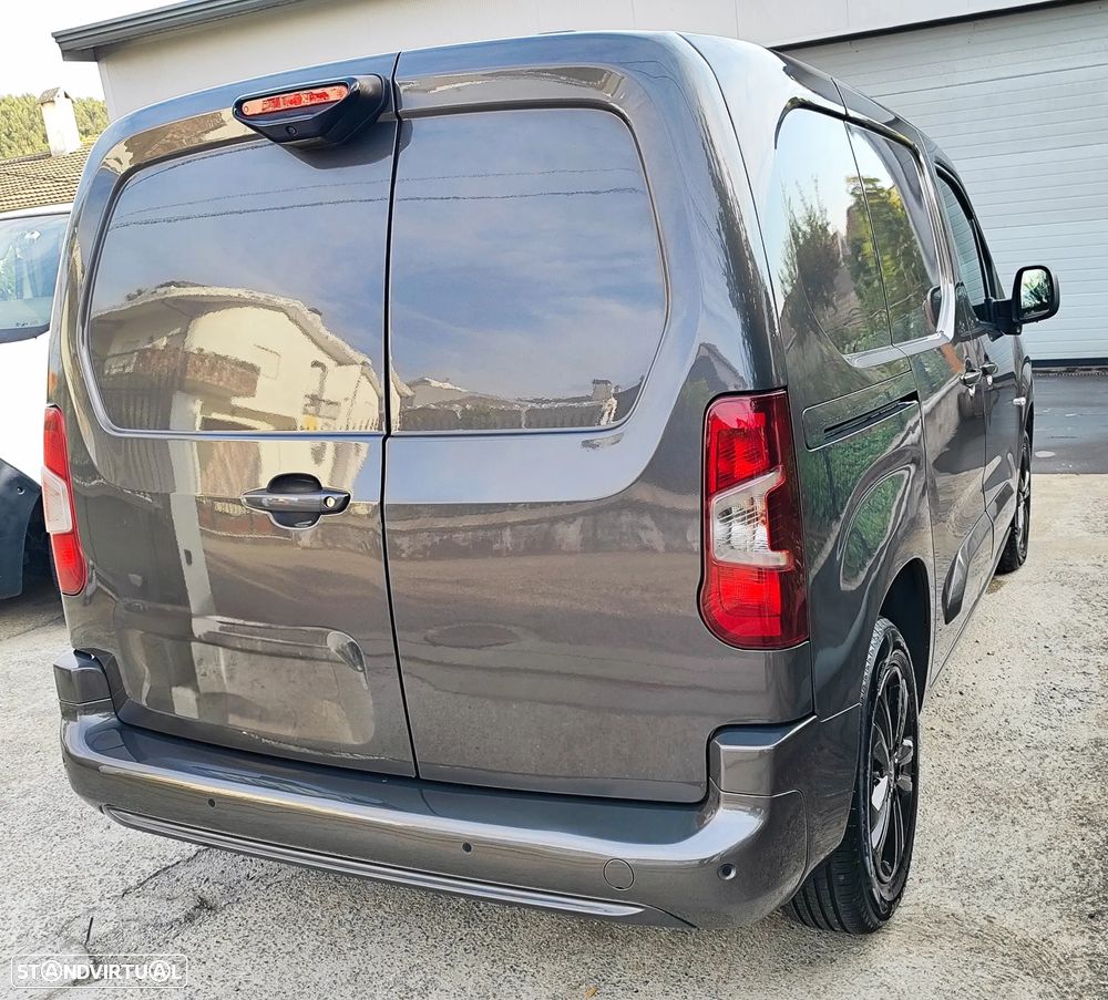 Citroën Berlingo 3 lug Automática 130 CV full extras - 10