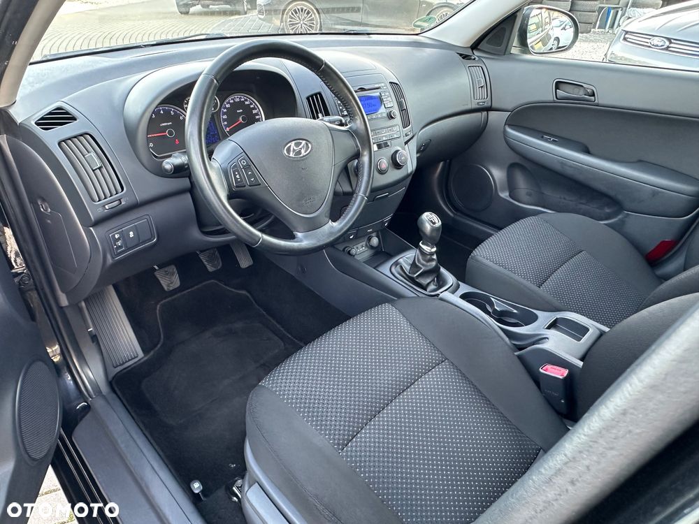 Hyundai i30 1.4 Edition Plus - 12