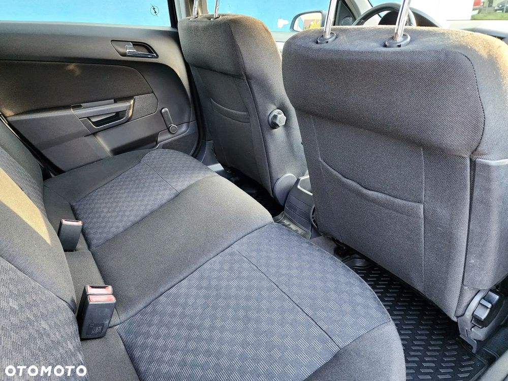 Opel Astra - 29