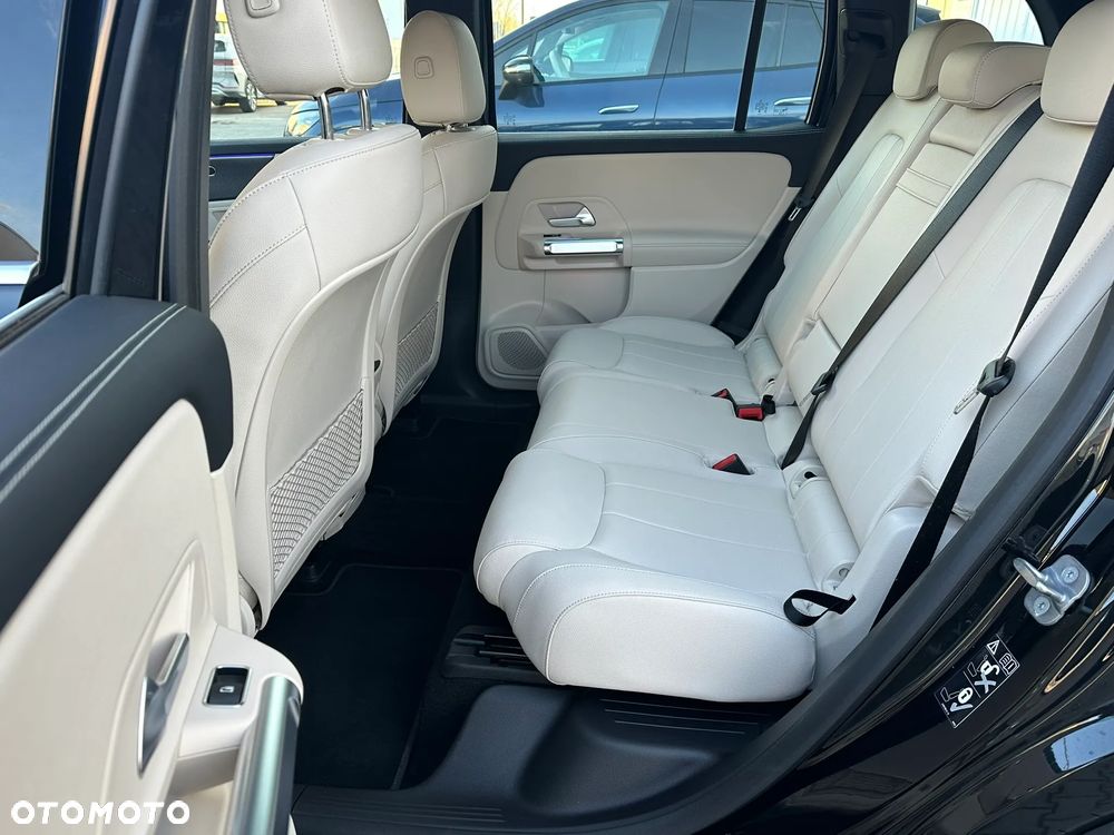 Mercedes-Benz EQB 250 66.5kWh Progressive - 11