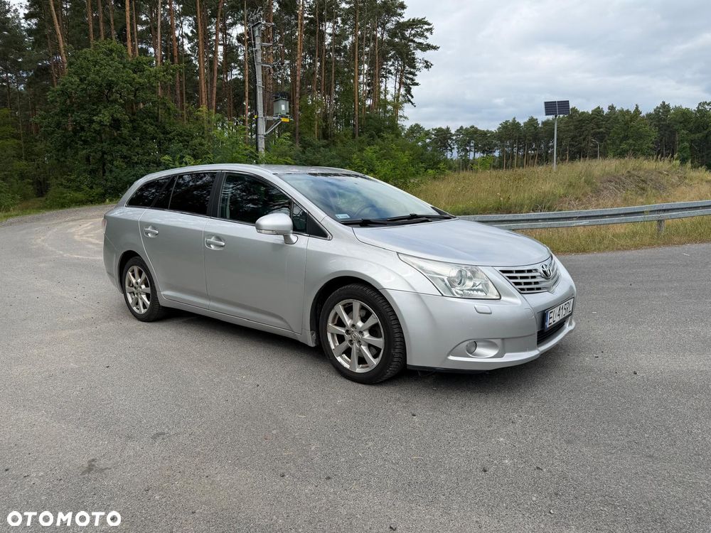 Toyota Avensis 2.2 D-4D Prestige - 6