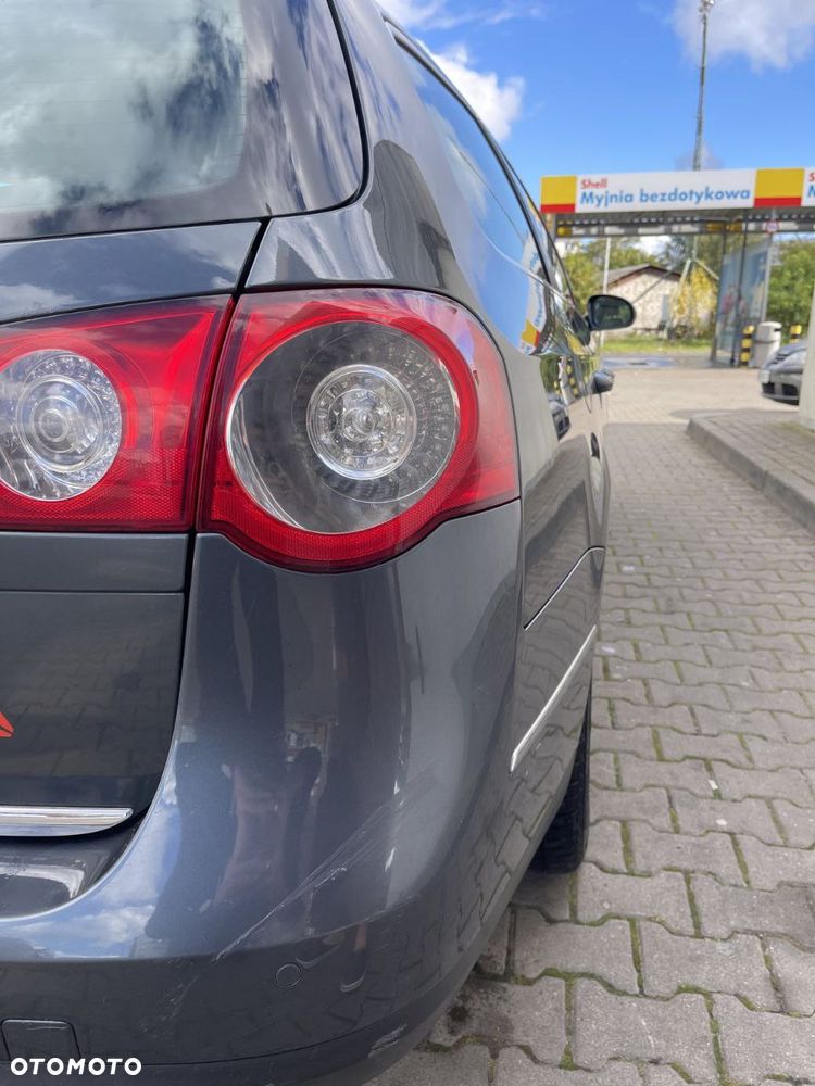 Volkswagen Passat - 7