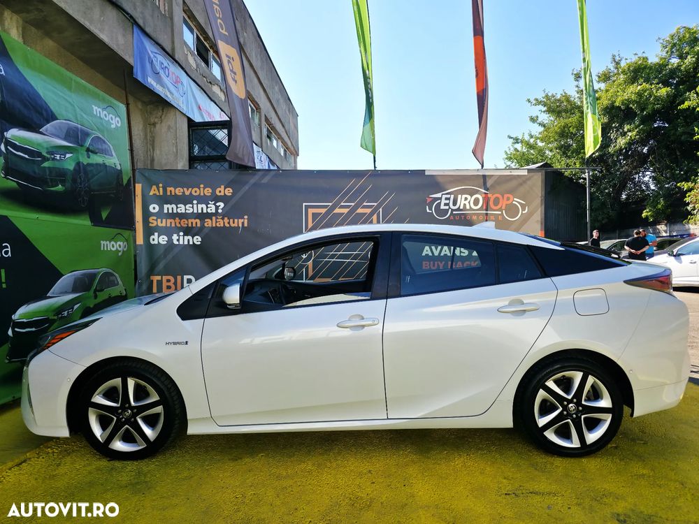 Toyota Prius 1.8 HSD Exclusive Plus - 3
