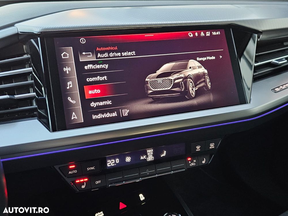 Audi Q4 e-tron SUV - 32