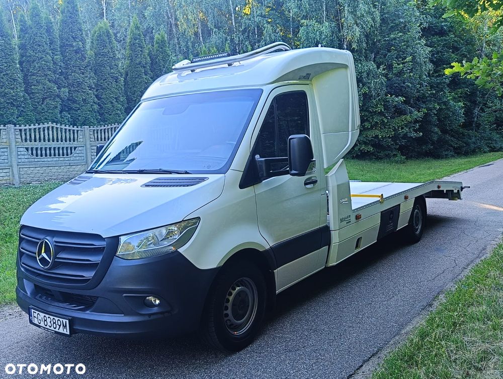 Mercedes-Benz SPRINTER - 4