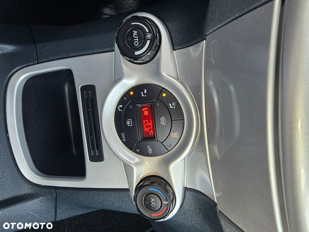 Ford Fiesta - 27