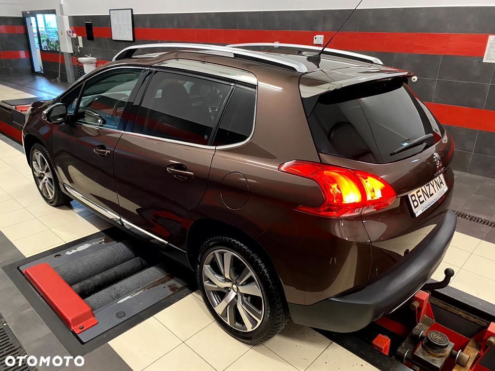 Peugeot 2008 120 VTI Allure - 12
