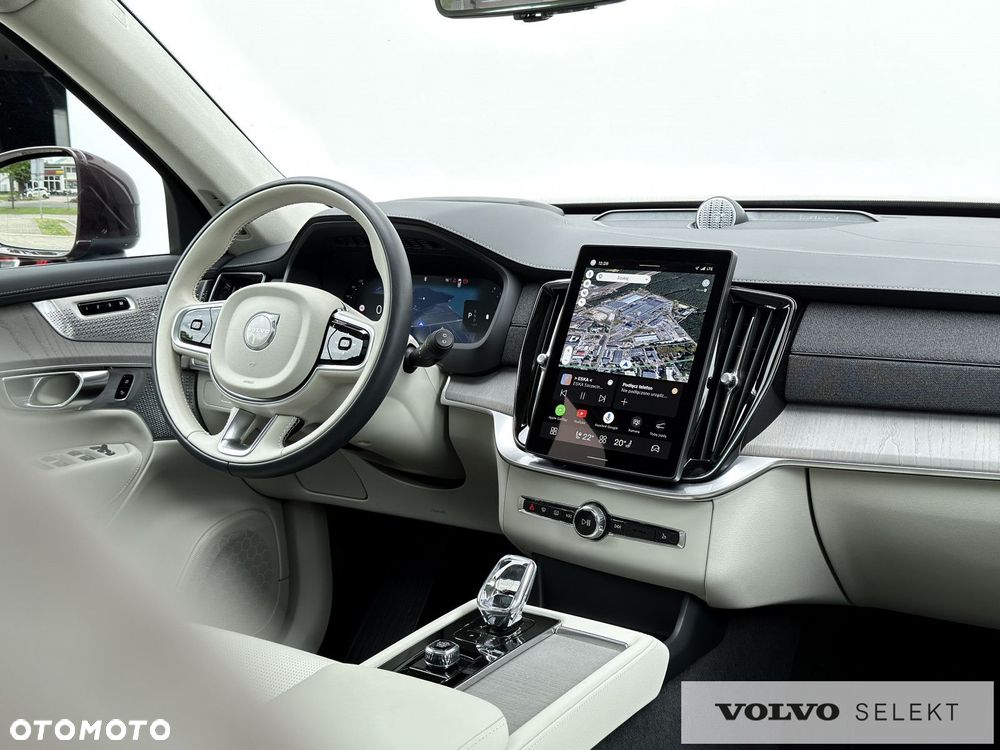 Volvo XC 90 - 23