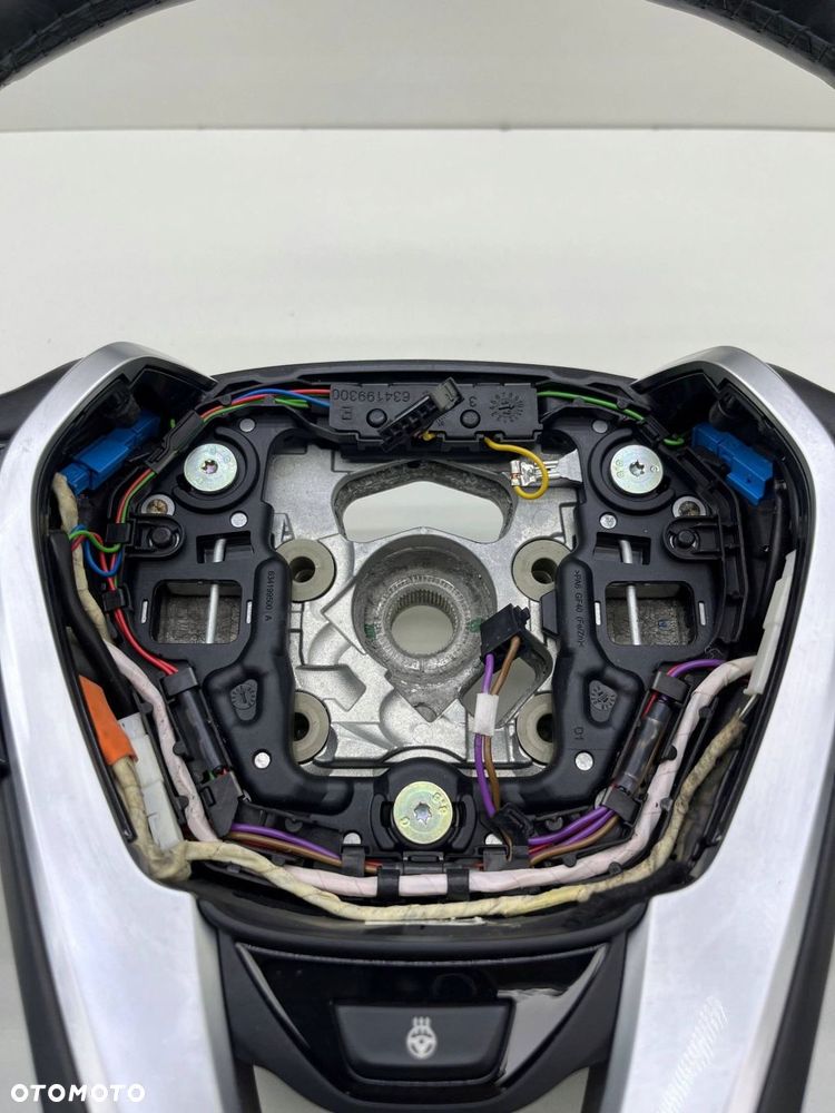 BMW5 G30 ALPINA D5 S ALLRAD KIEROWNICA MULTIFUNKCJA ŁOPATKI ASYSTENT GRZANA - 6