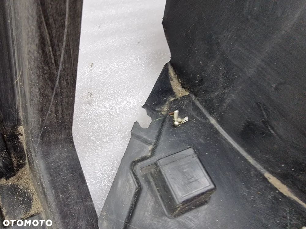 NISSAN MICRA K13 09- PRAWE NADKOLE PRZEDNIE PRZÓD NR 1HA-R , 63842-1HA0X / 3HN-R , 63842-3HN0A , NR AUKCJI N134 - 5
