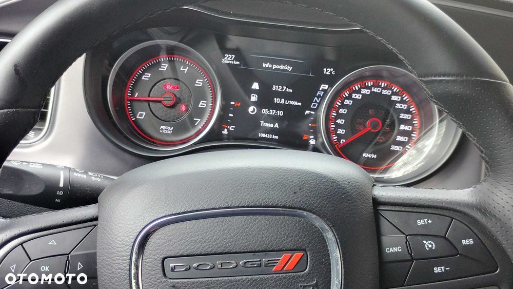 Dodge Charger - 8