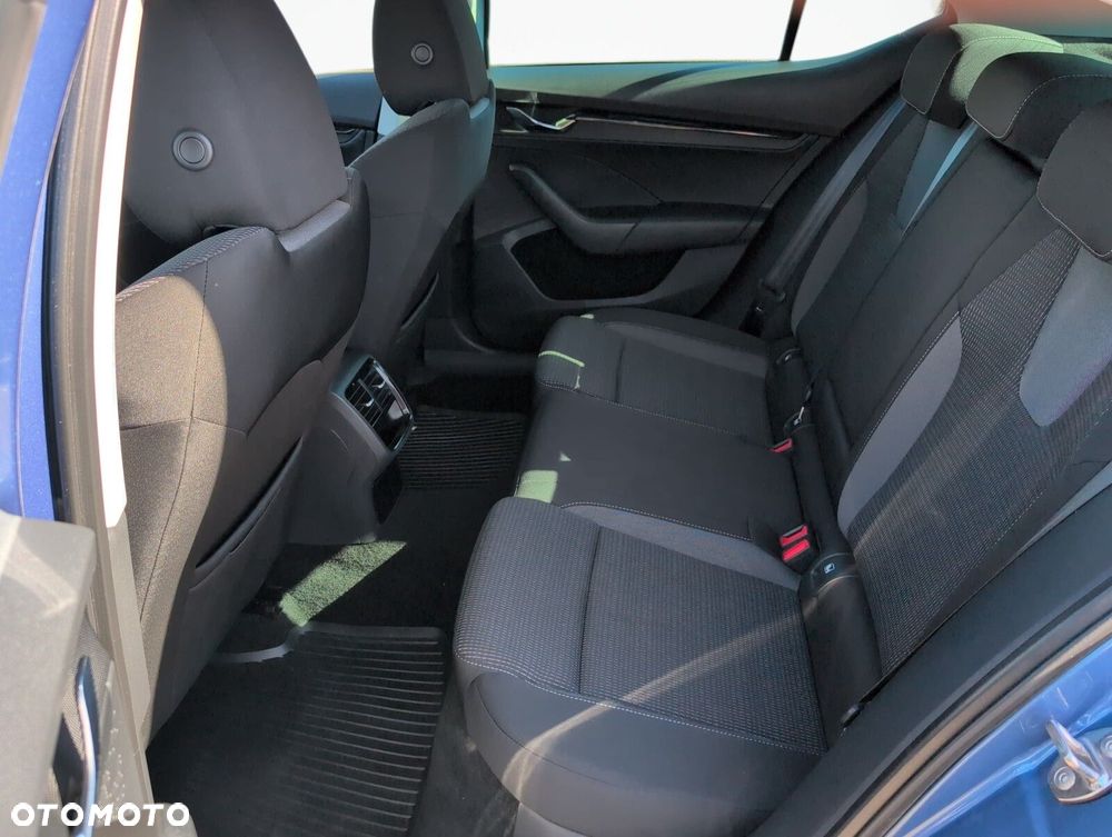 Skoda Octavia 1.5 TSI ACT Ambition - 10