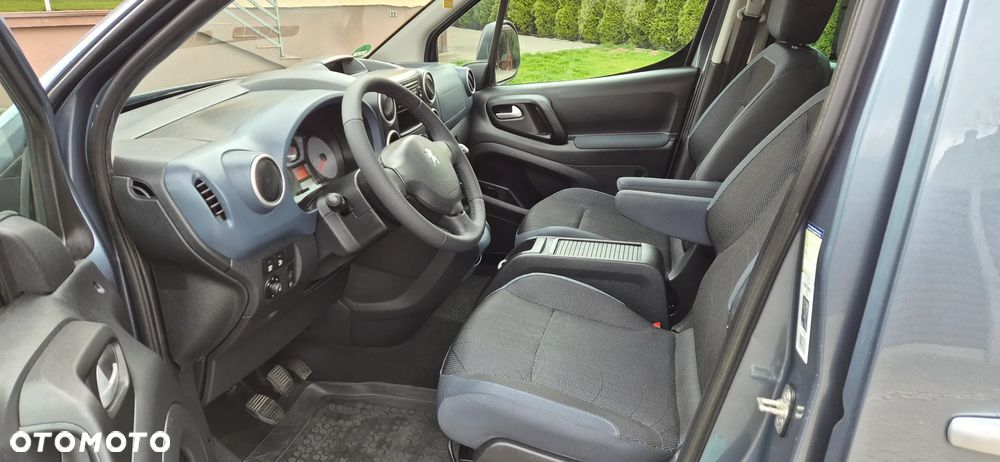 Peugeot Partner HDi FAP 110 Family - 11