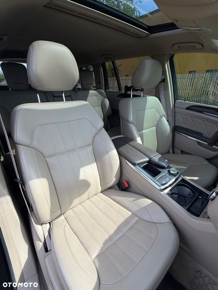 Mercedes-Benz GL - 9