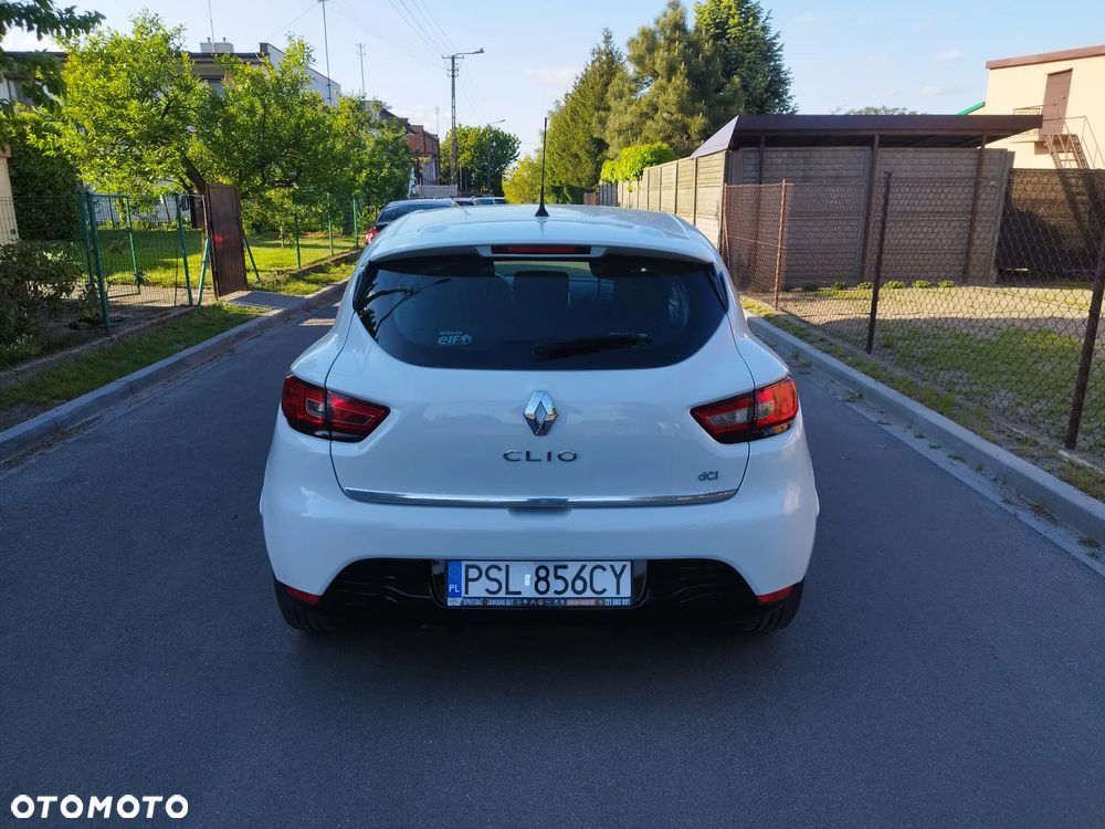 Renault Clio - 6