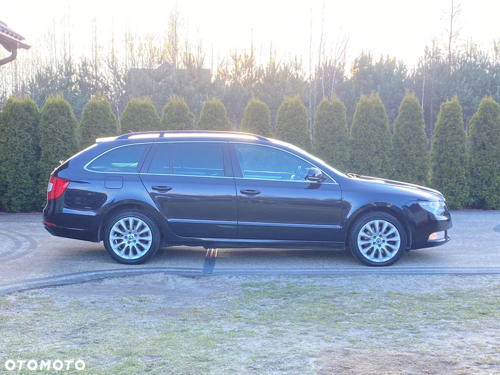 Skoda Superb 2.0 TDI DSG Elegance - 4