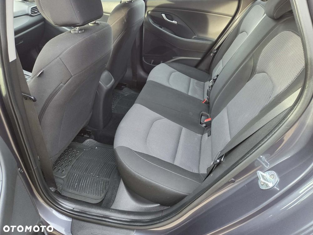 Hyundai i30 1.4 T-GDI Comfort DCT - 8