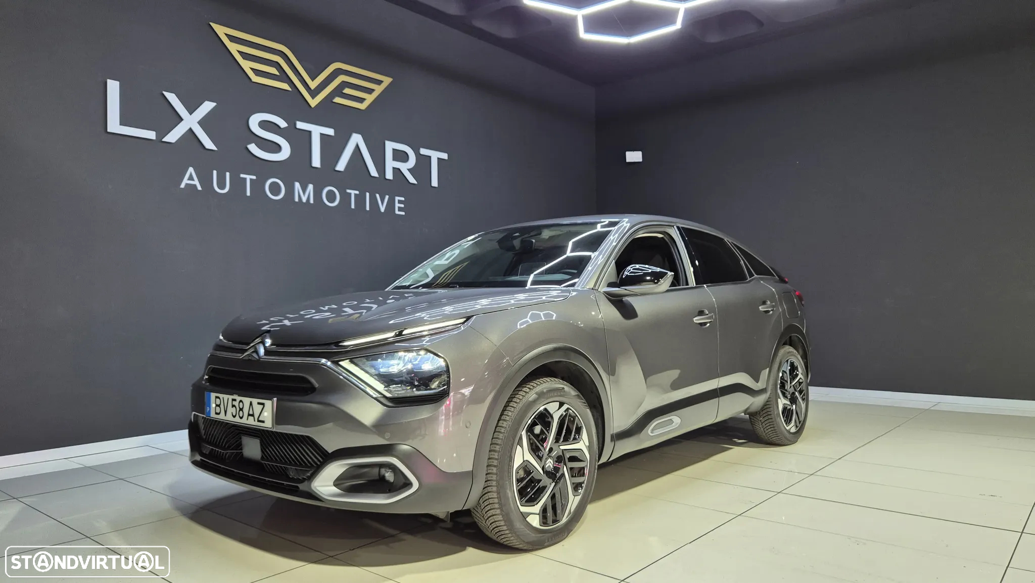 Citroën C4 PureTech 130 Stop&Start EAT8 SHINE - 2