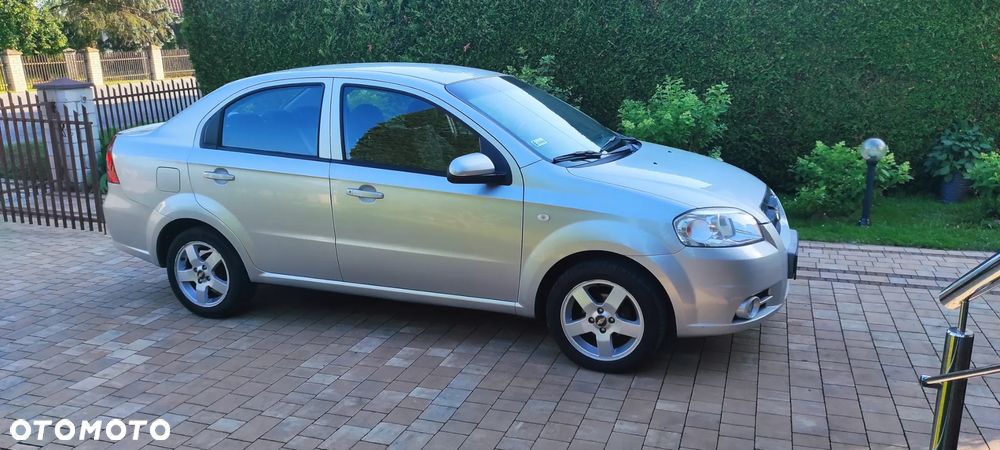 Chevrolet Aveo 1.4 16V Premium - 6