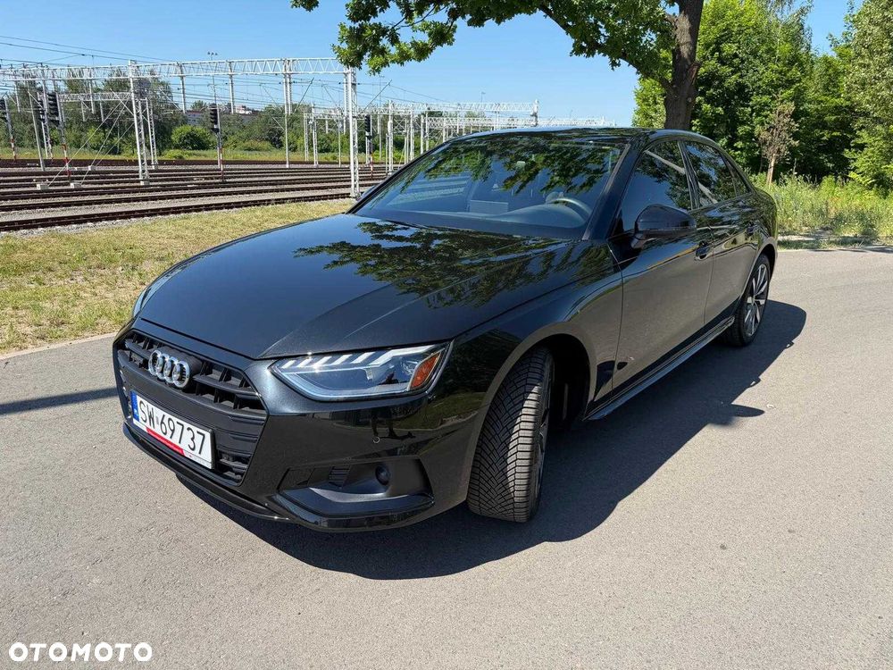 Audi A4 Limousine - 3