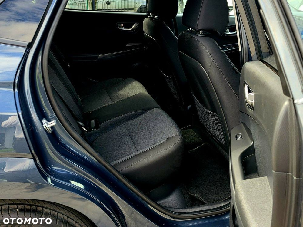 Hyundai Kona - 7