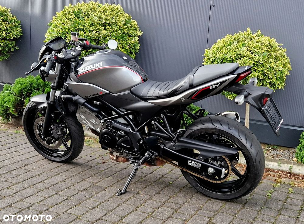 Suzuki SV - 7