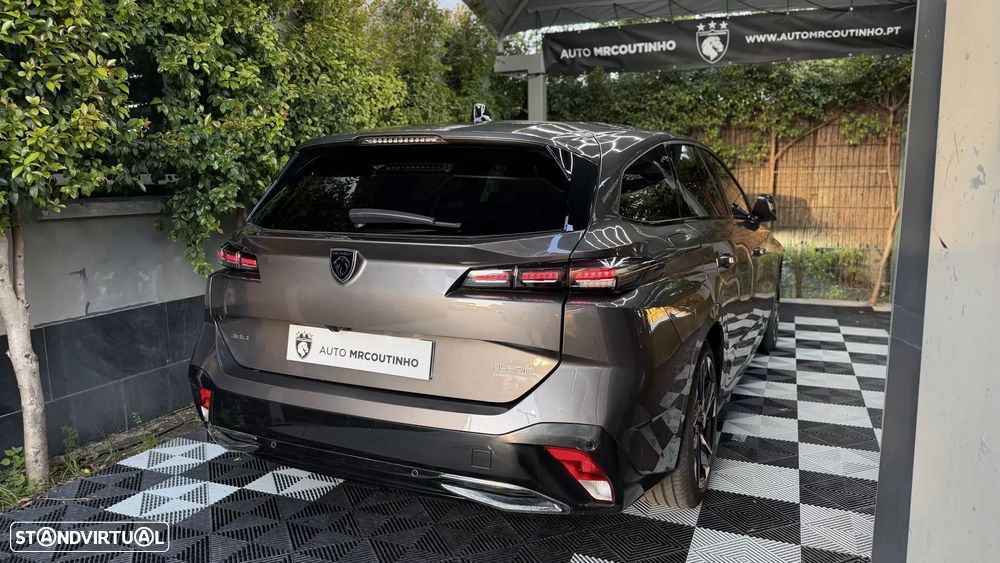 Peugeot 308 SW 1.6 Hybrid Allure e-EAT8 - 11