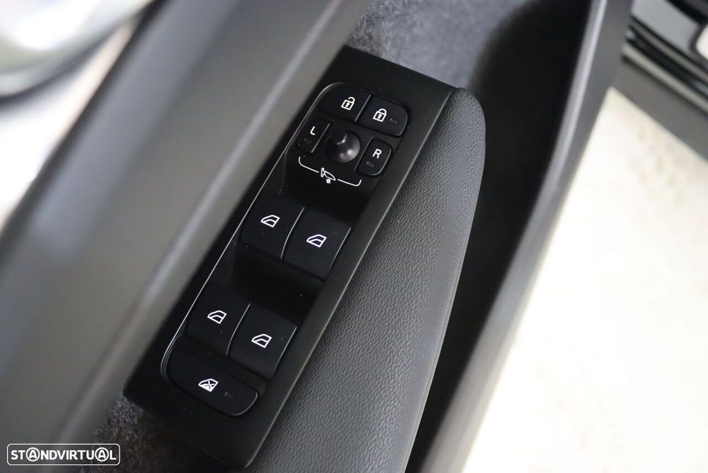 Volvo XC 40 1.5 T4 PHEV Inscription Expression - 15