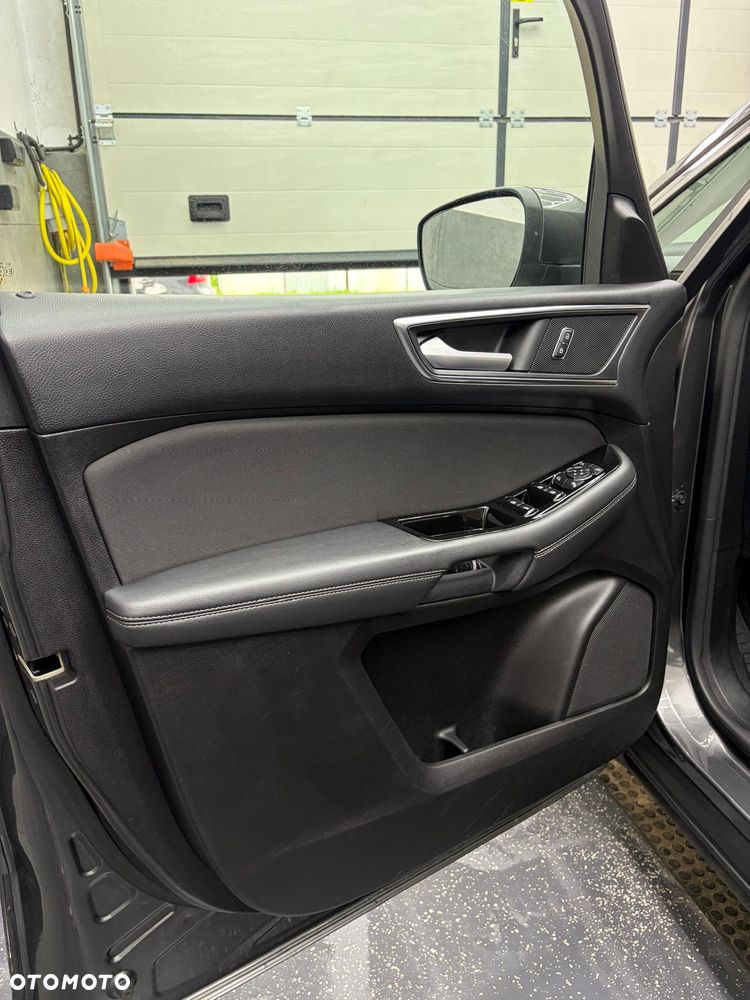 Ford S-Max 2.0 EcoBlue Titanium - 8