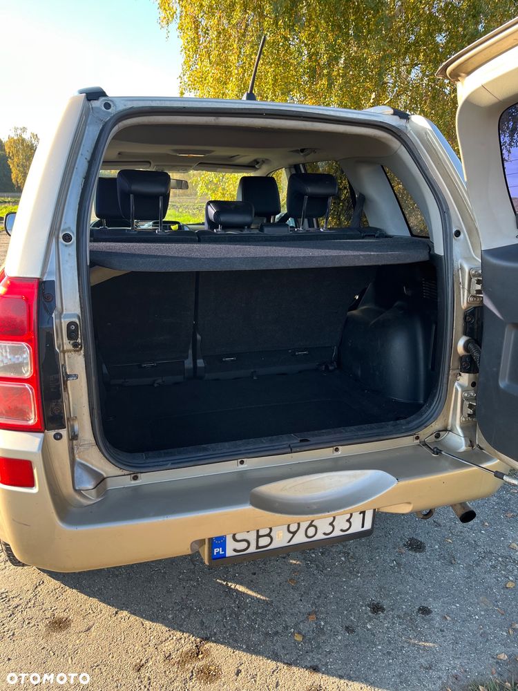 Suzuki Grand Vitara 1.9 DDiS - 8